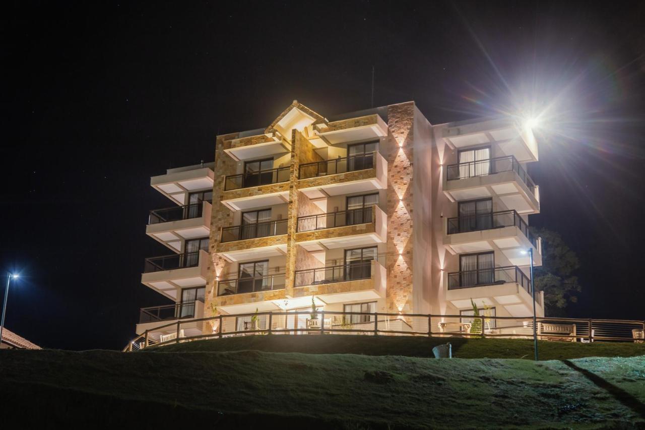 Hotel Chales Capitanias Агуас-ди-Линдоя Экстерьер фото