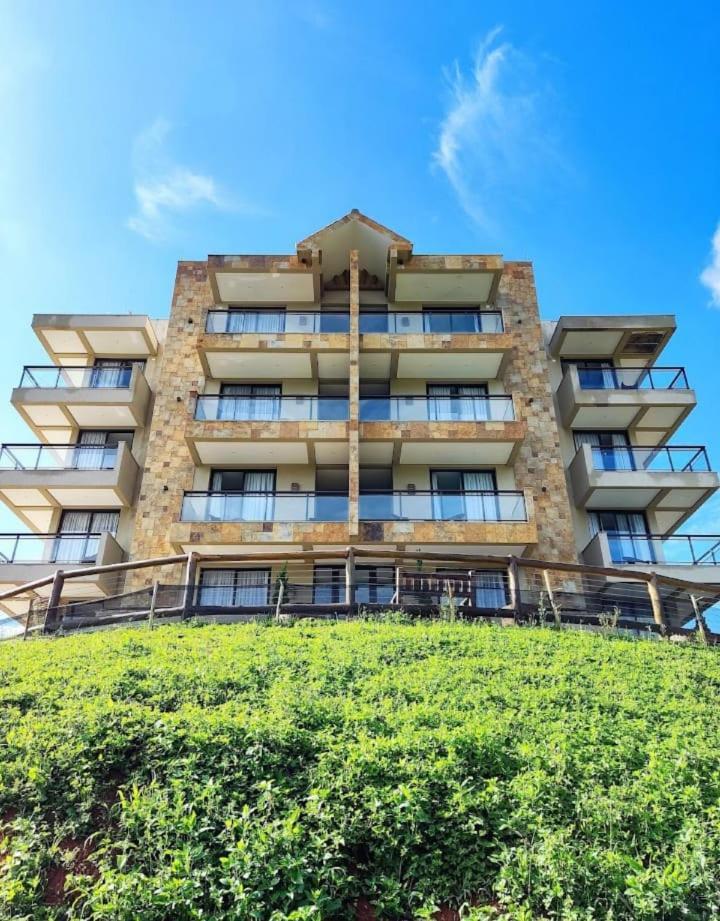 Hotel Chales Capitanias Агуас-ди-Линдоя Экстерьер фото