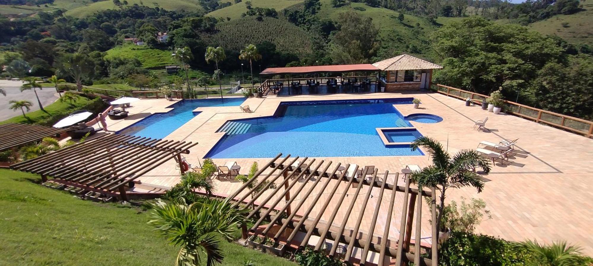 Hotel Chales Capitanias Агуас-ди-Линдоя Экстерьер фото